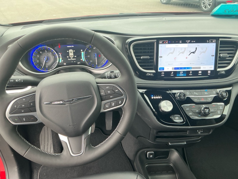 2026 Chrysler Pacifica