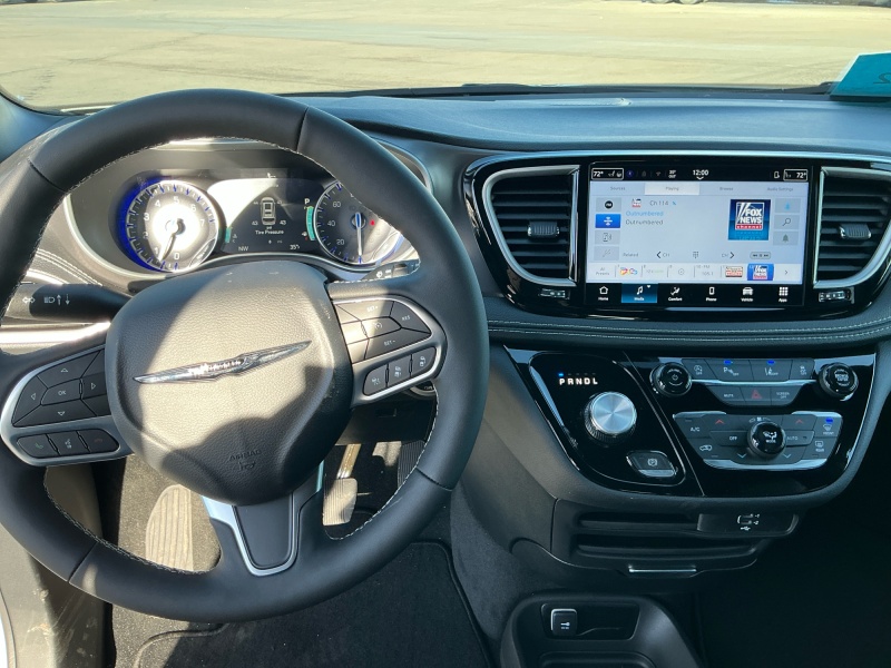 2026 Chrysler Pacifica