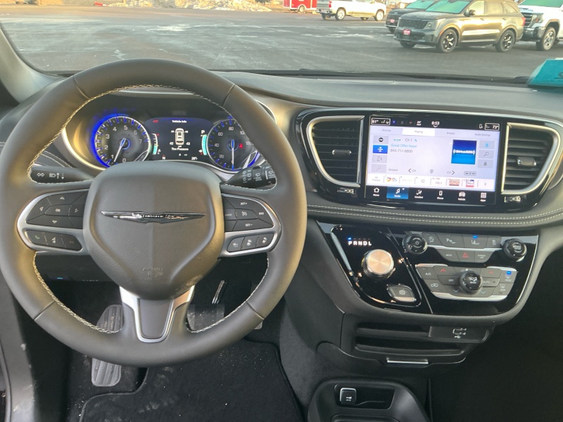 2026 Chrysler Pacifica