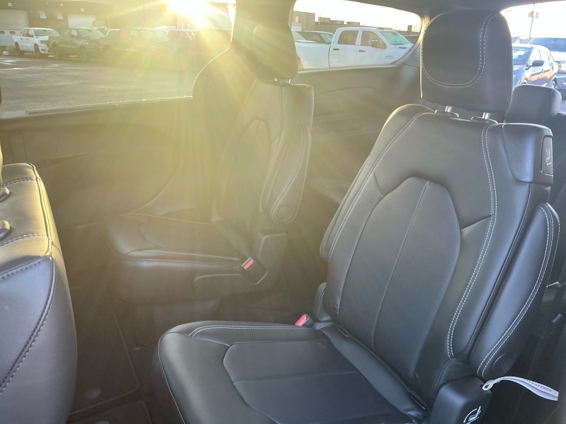 2026 Chrysler Pacifica