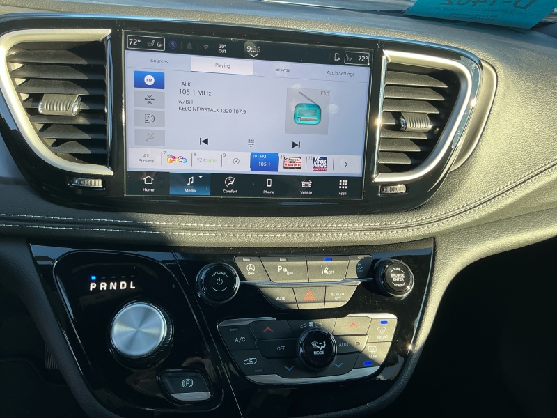 2026 Chrysler Pacifica