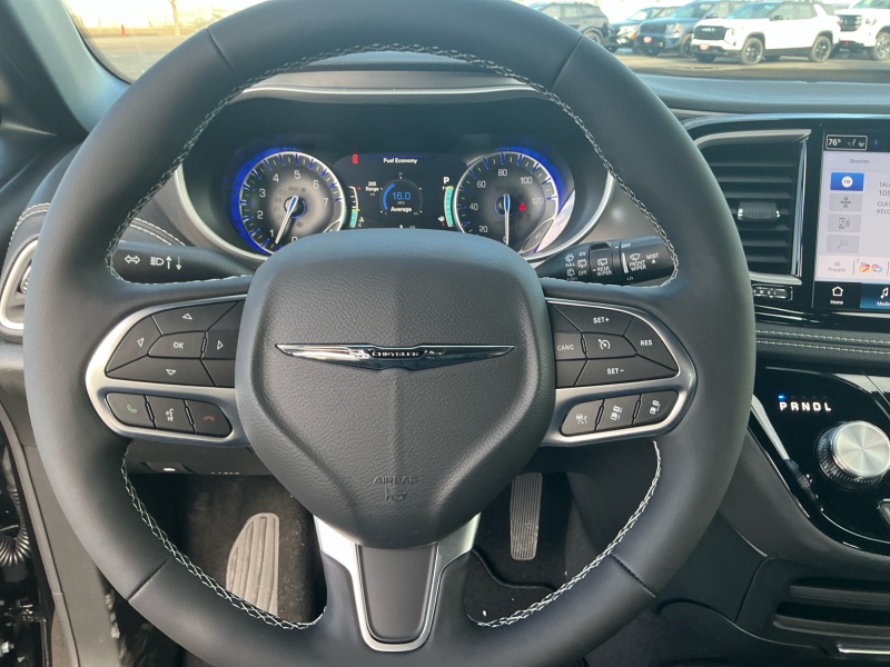 2026 Chrysler Pacifica