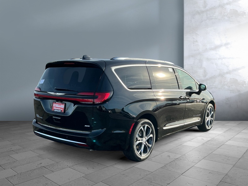 2026 Chrysler Pacifica