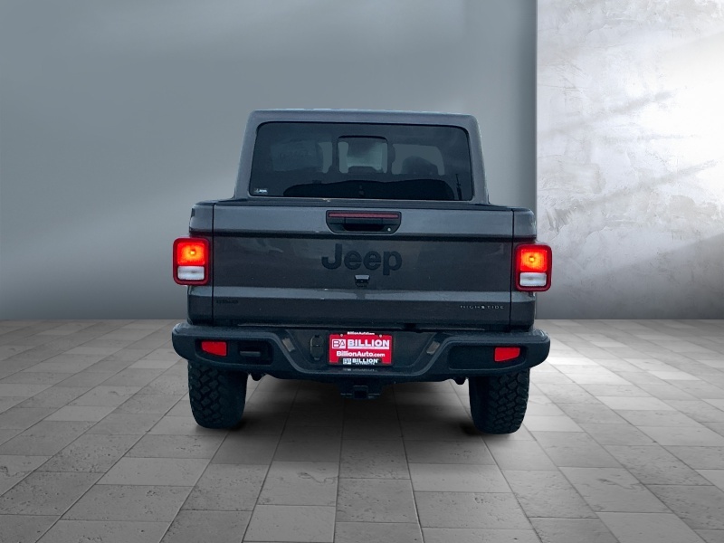 2025 Jeep Gladiator