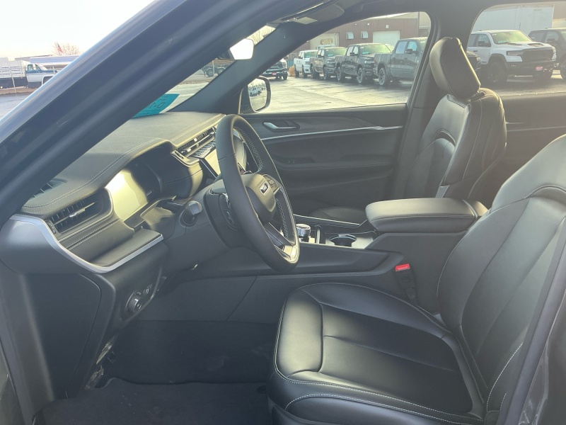 2025 Jeep Grand Cherokee L