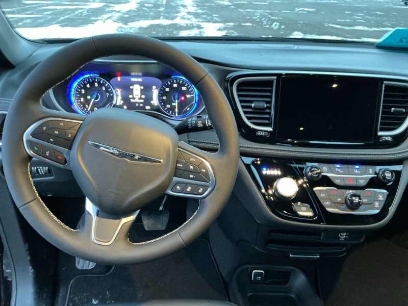 2026 Chrysler Pacifica