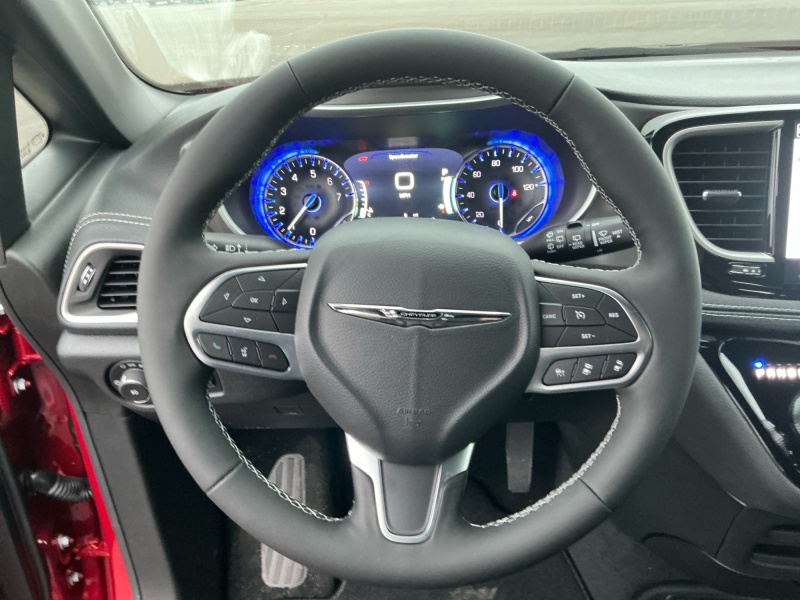 2026 Chrysler Pacifica