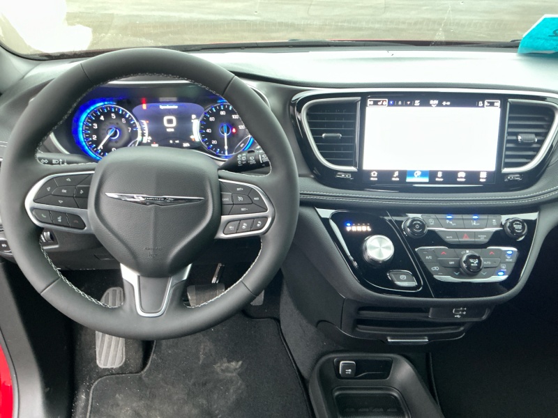 2026 Chrysler Pacifica