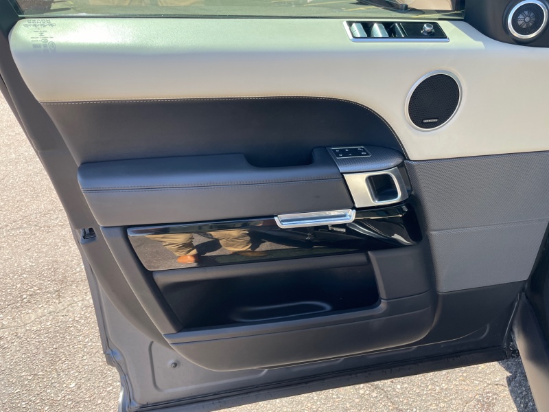 2020 Land Rover Range Rover Sport