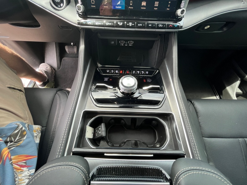 2026 Jeep Grand Wagoneer