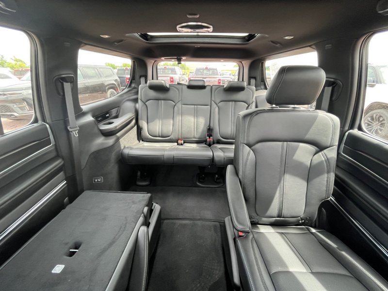 2026 Jeep Grand Wagoneer