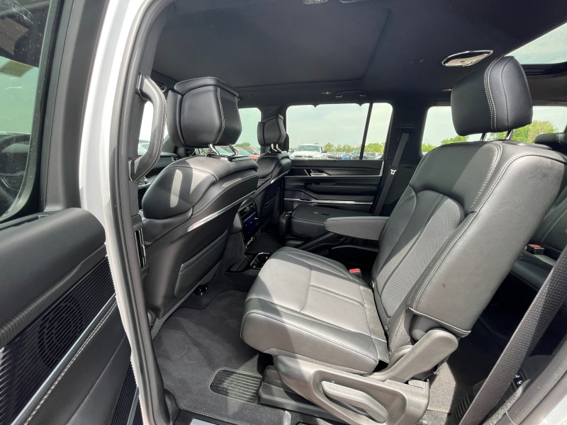2026 Jeep Grand Wagoneer