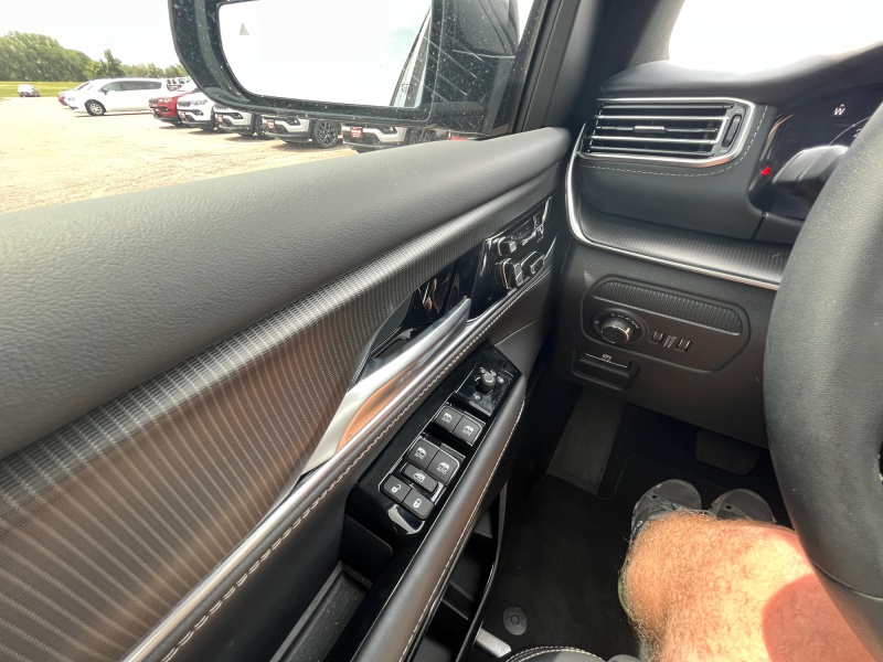 2026 Jeep Grand Wagoneer