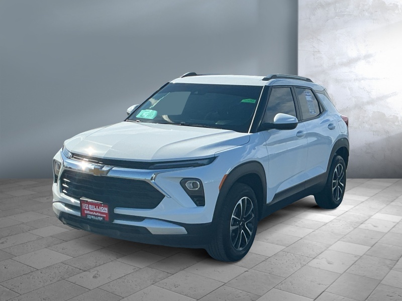 Used 2025 Chevrolet Trailblazer LT SUVs