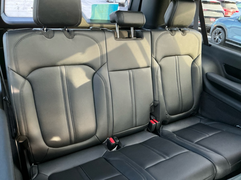 2026 Jeep Grand Wagoneer L