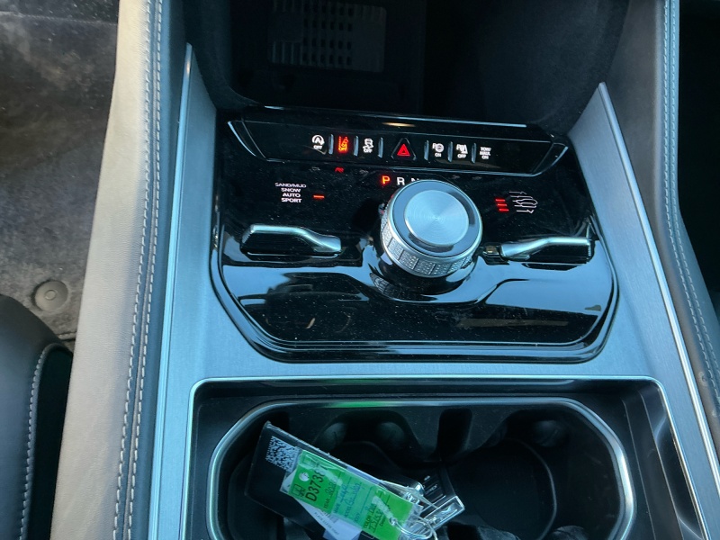 2026 Jeep Grand Wagoneer L