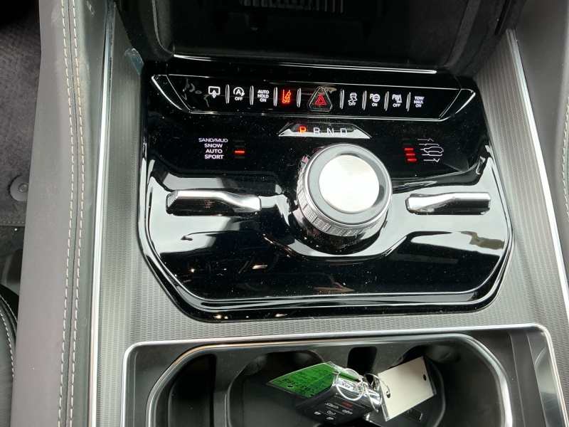 2026 Jeep Grand Wagoneer