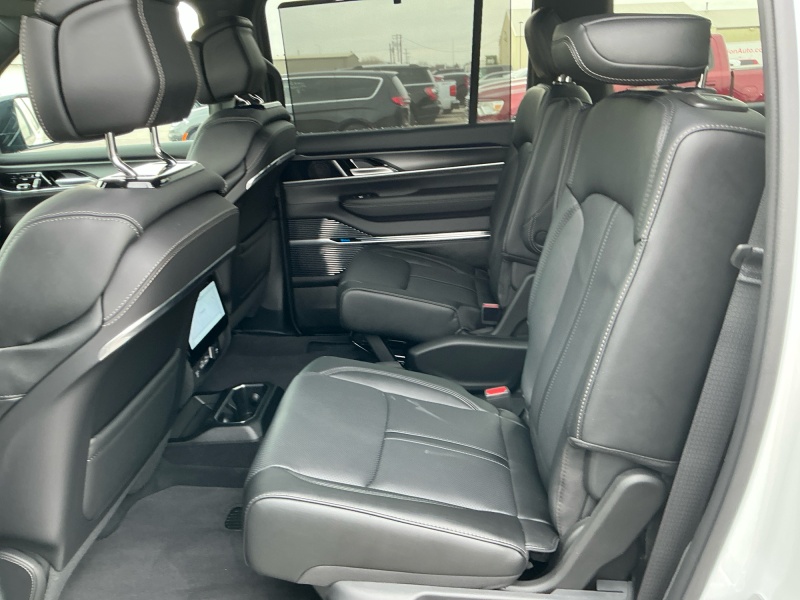 2026 Jeep Grand Wagoneer