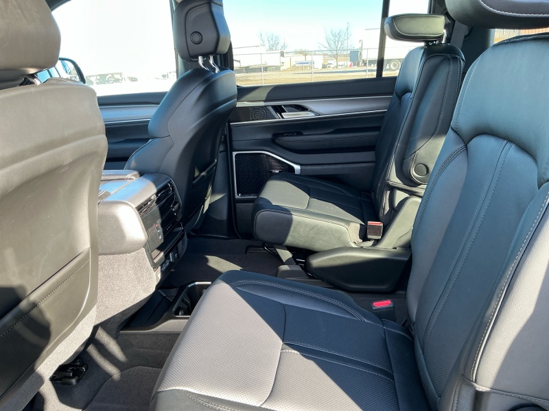 2026 Jeep Grand Wagoneer