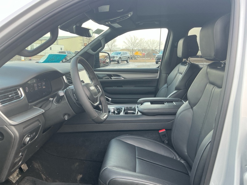 2026 Jeep Grand Wagoneer