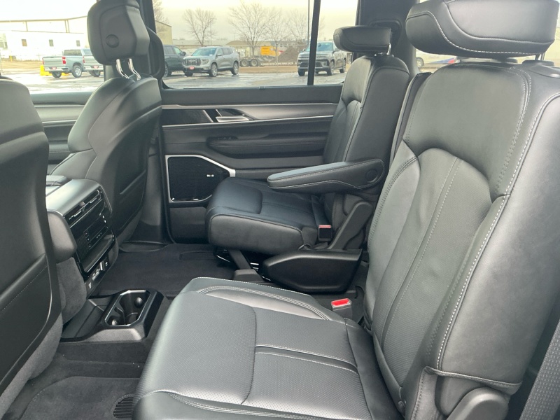 2026 Jeep Grand Wagoneer