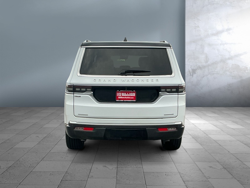 2022 Jeep Grand Wagoneer