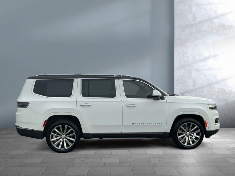 2022 Jeep Grand Wagoneer