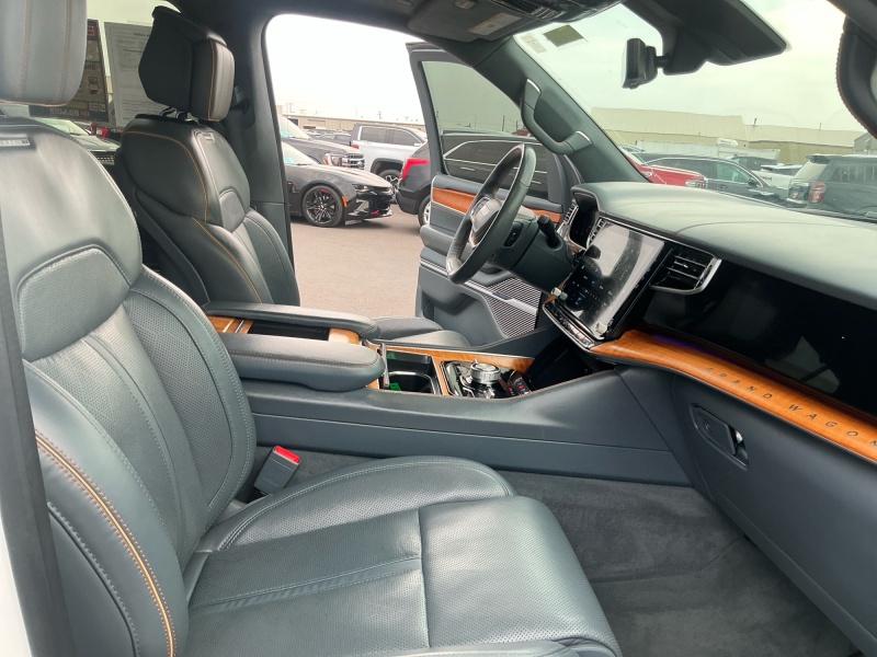 2022 Jeep Grand Wagoneer