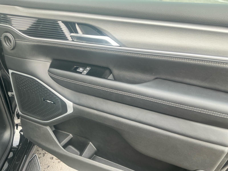 2026 Jeep Grand Wagoneer