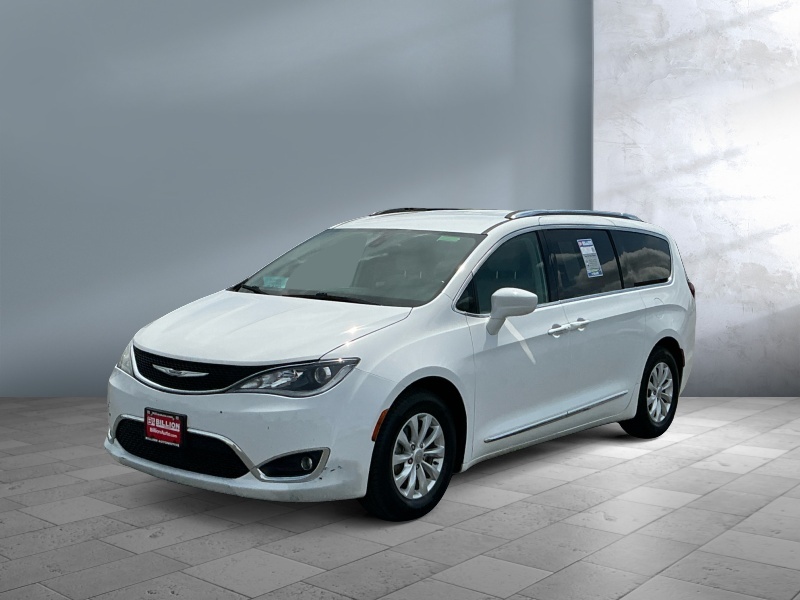 Used 2018 Chrysler Pacifica Touring L Plus Vans