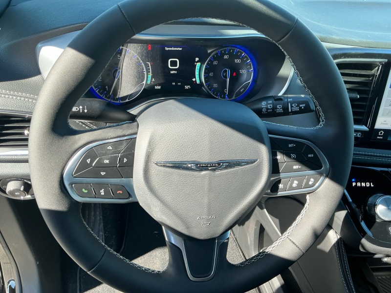 2026 Chrysler Pacifica