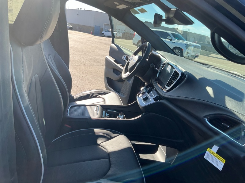 2026 Chrysler Pacifica