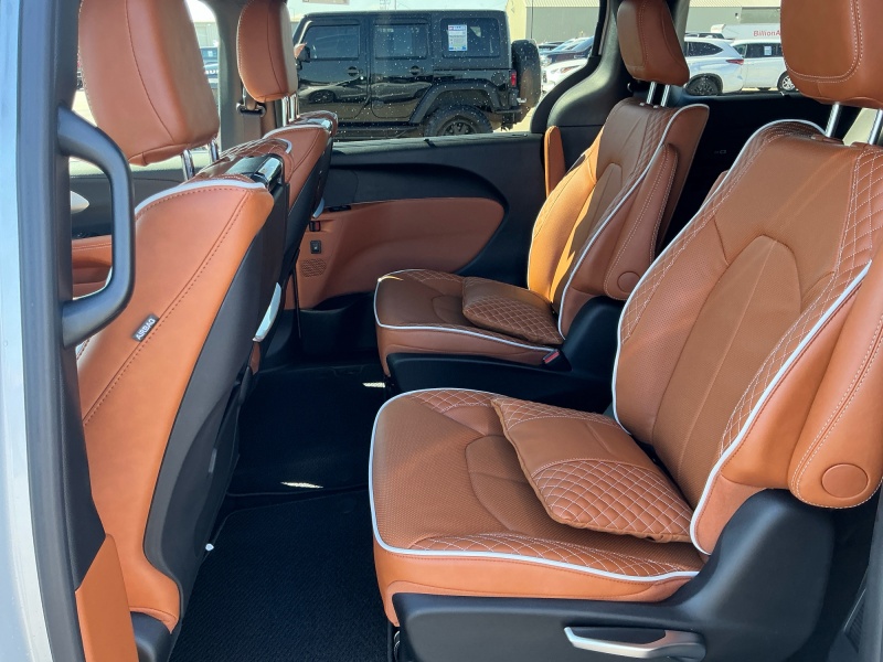 2026 Chrysler Pacifica