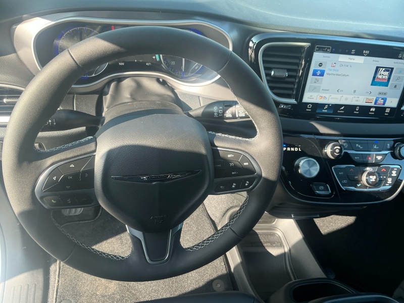 2026 Chrysler Voyager