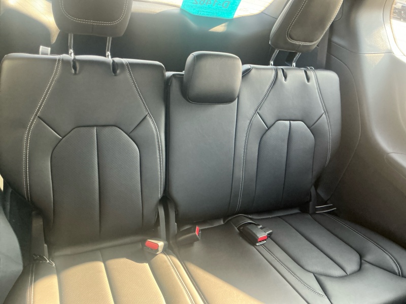 2026 Chrysler Voyager