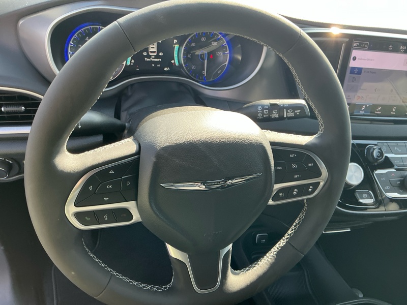 2026 Chrysler Voyager