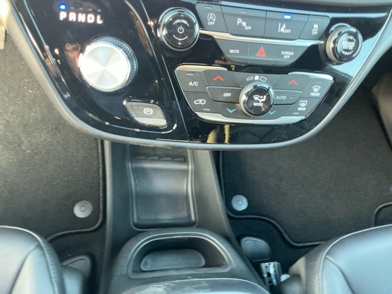 2026 Chrysler Voyager