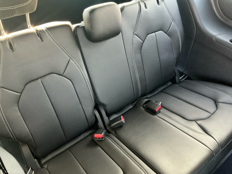 2026 Chrysler Voyager