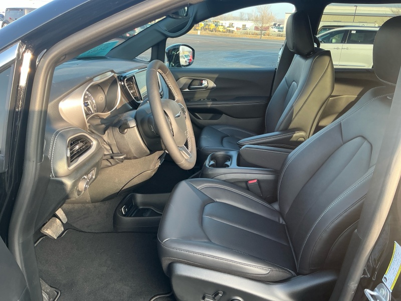 2026 Chrysler Pacifica