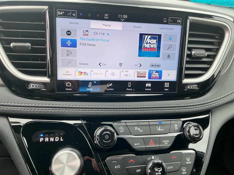 2026 Chrysler Pacifica