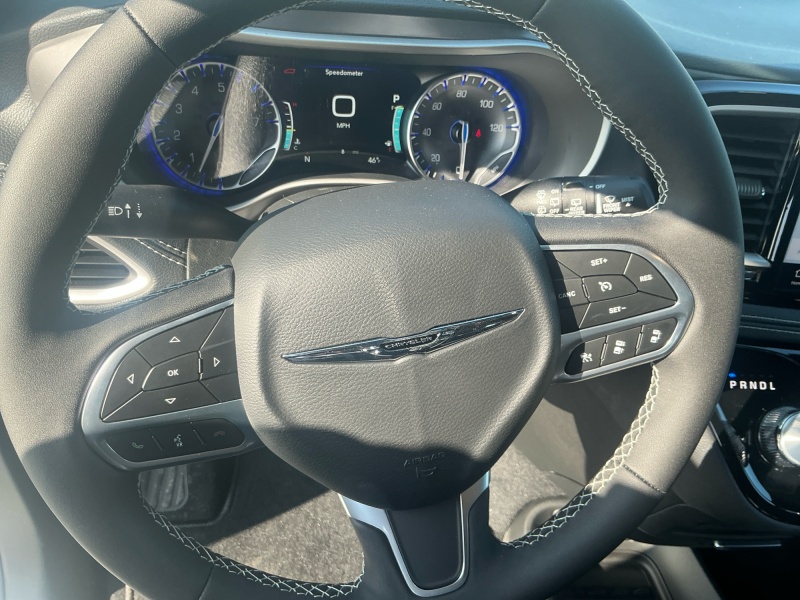 2026 Chrysler Pacifica