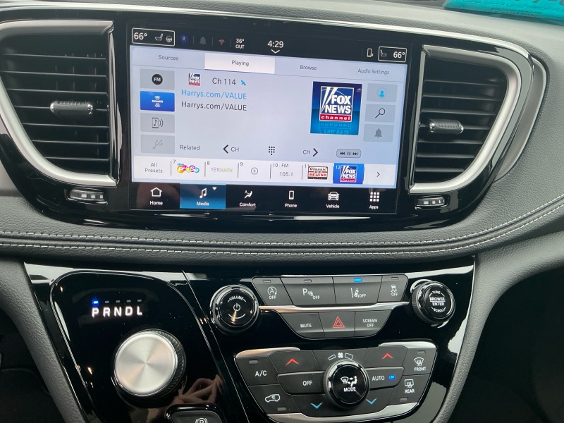 2026 Chrysler Pacifica