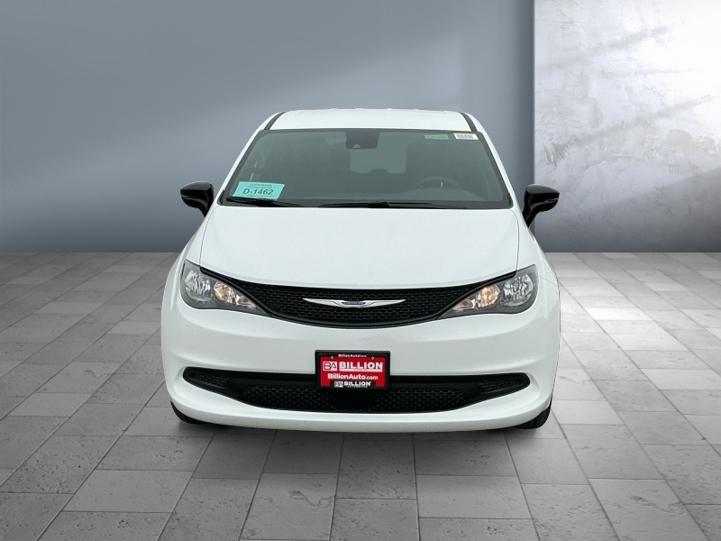 2026 Chrysler Voyager