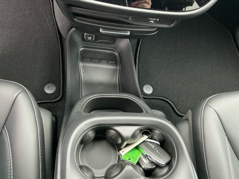 2026 Chrysler Voyager