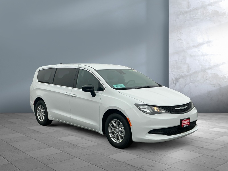 2026 Chrysler Voyager