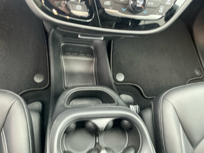 2026 Chrysler Voyager