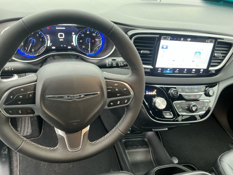 2026 Chrysler Voyager