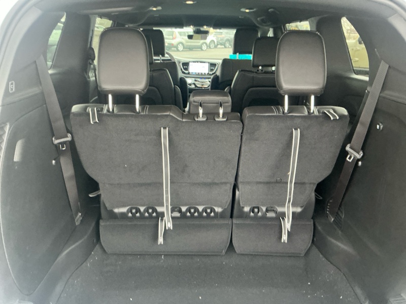 2026 Chrysler Voyager