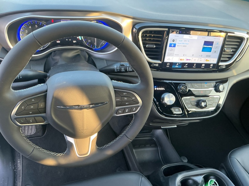 2026 Chrysler Voyager