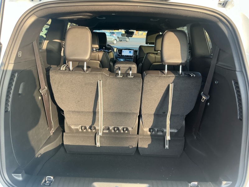 2026 Chrysler Voyager